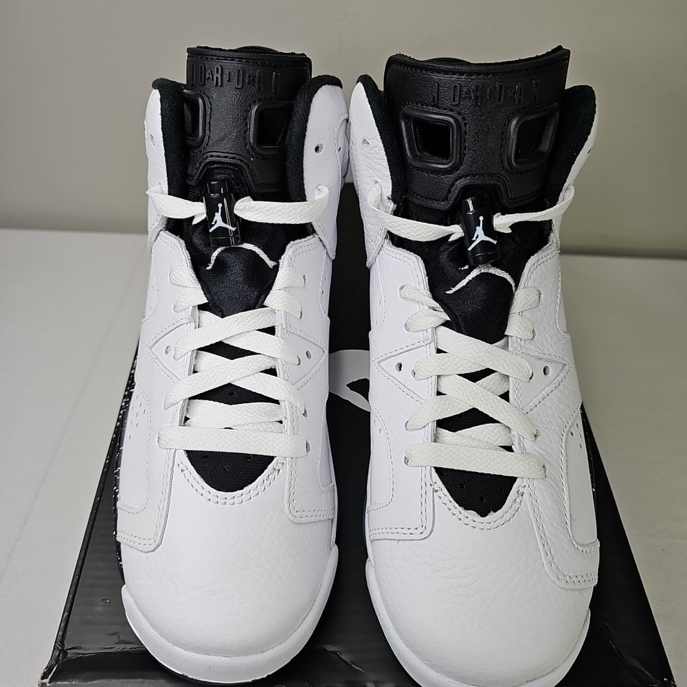 Size 6Y 7.5W Nike Air Jordan 6 Retro 'Reverse Oreo' 384665-112 Brand New - Picture 3 of 9